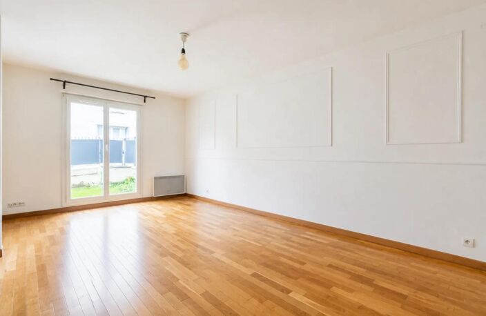Appartement de standing - 2 pièces de 50 m² - Le Raincy — photo 3