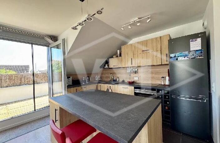 Vente appartement 5 pièces 95 m² Combs-la-Ville (77380) — photo 5