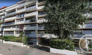 Garage  12 m² à louer à Choisy-le-Roi (94600)