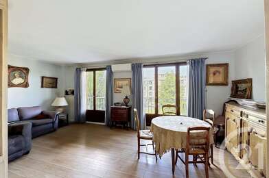 Appartement 4 pièces 219000 €