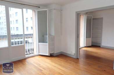 Appartement 4 pièces 918 €