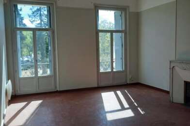 Appartement 3 pièces 768 €