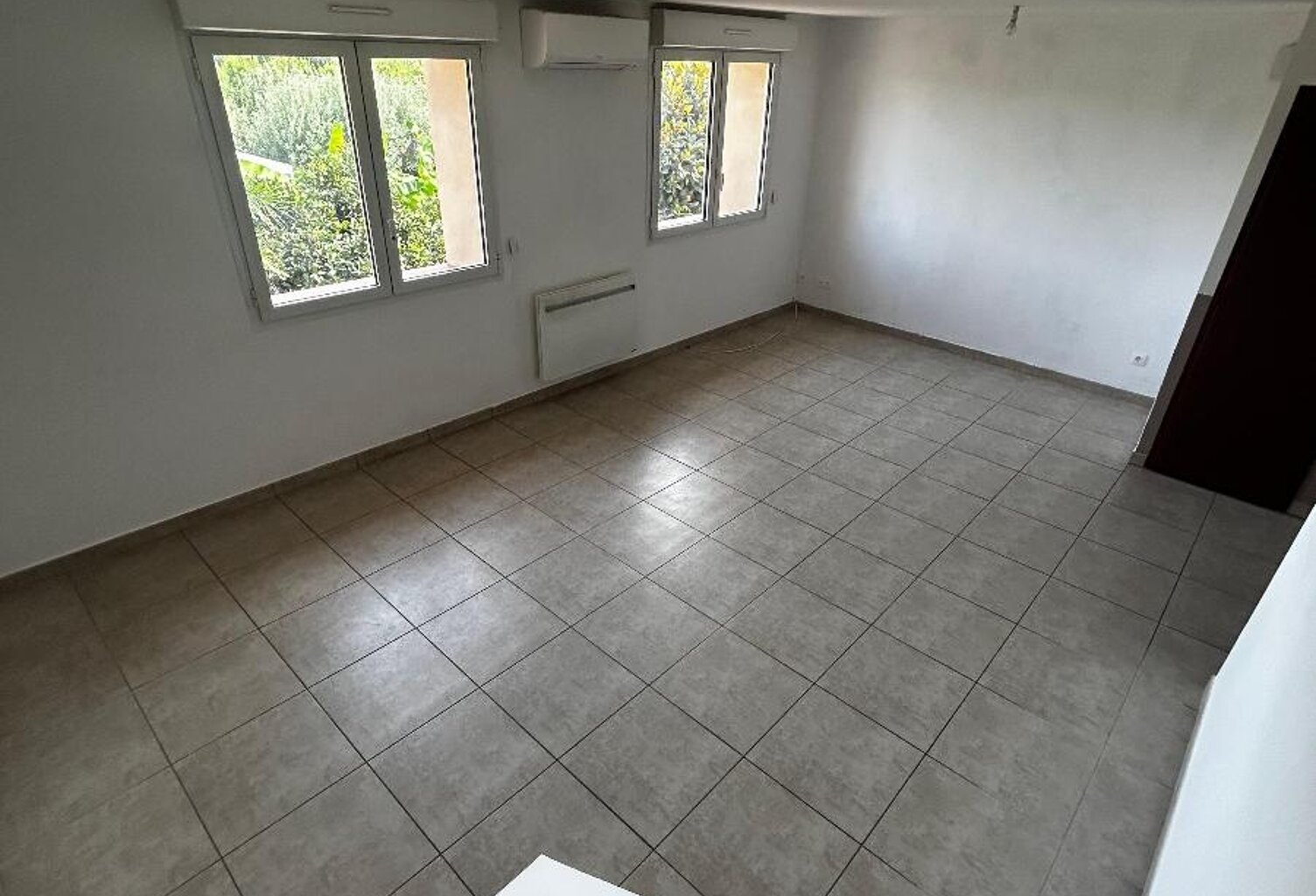 Location maison 4 pièces 91 m² à Thuir (66300) — photo 1