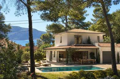 Terrain  699000 €