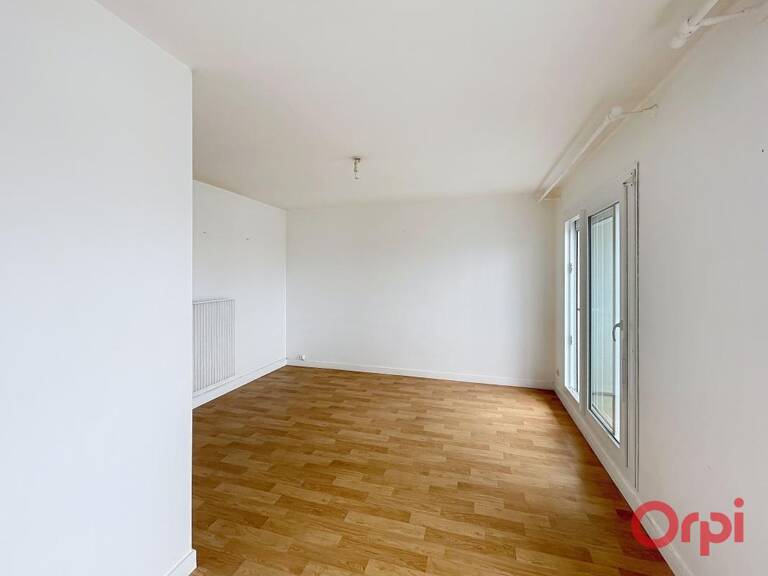 Appartement À Vendre — photo 1