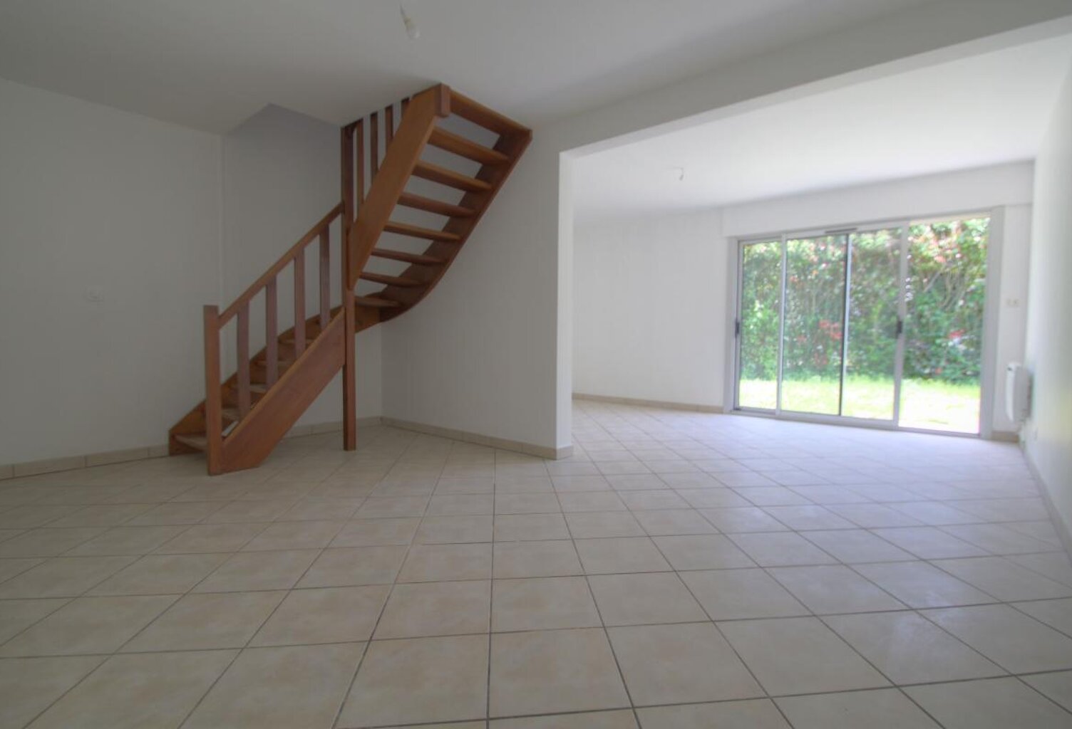Maison À Vendre — photo 1
