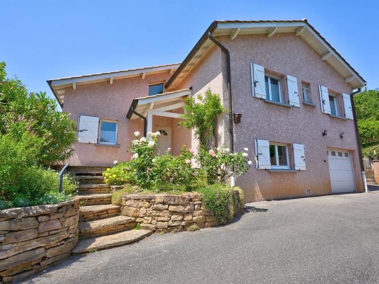Maison familiale aux Côtes-d'Arey — photo 1
