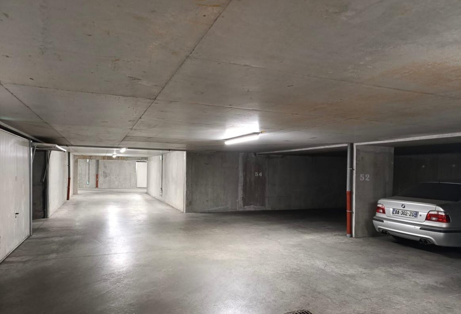 Parking À Vendre — photo 1
