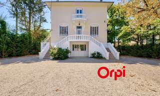 Maison 6 Pièces 240 m² à vendre à Fontaines-sur-Saône (69270)