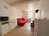 Studio meublé au coeur d'Aire sur l'Adour — photo 2