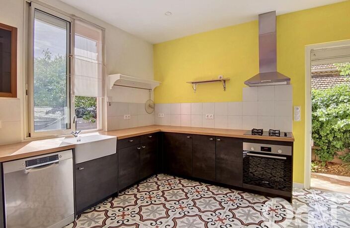 A vendre maison Type 4 de 91 m² de plain-pied rénovée sur un terrain de 508 m² – Secteur Valbertrand — photo 5