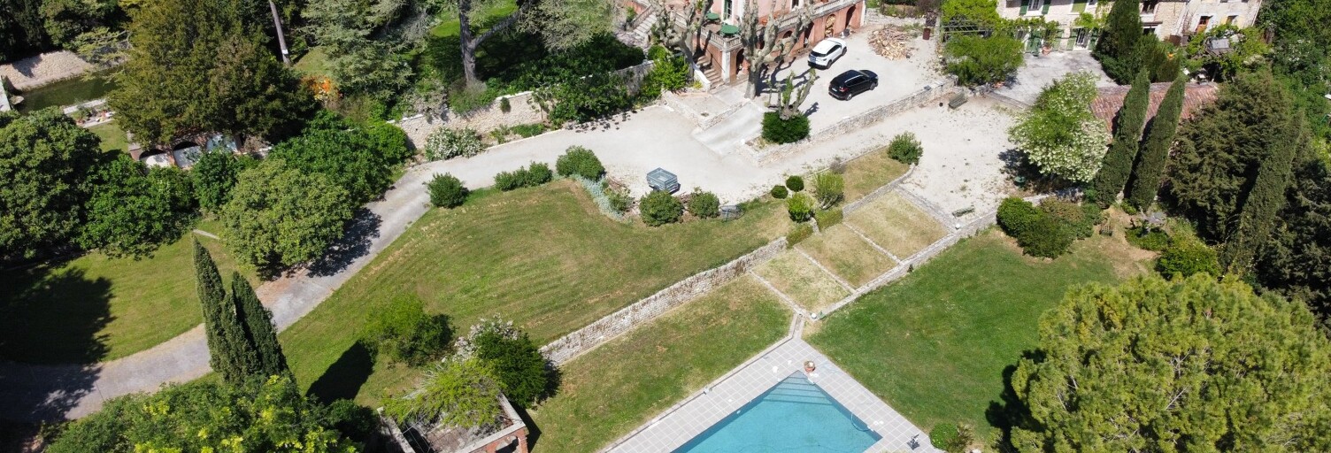 Maison 16 Pièces 442 m² à vendre à Flayosc (83780)