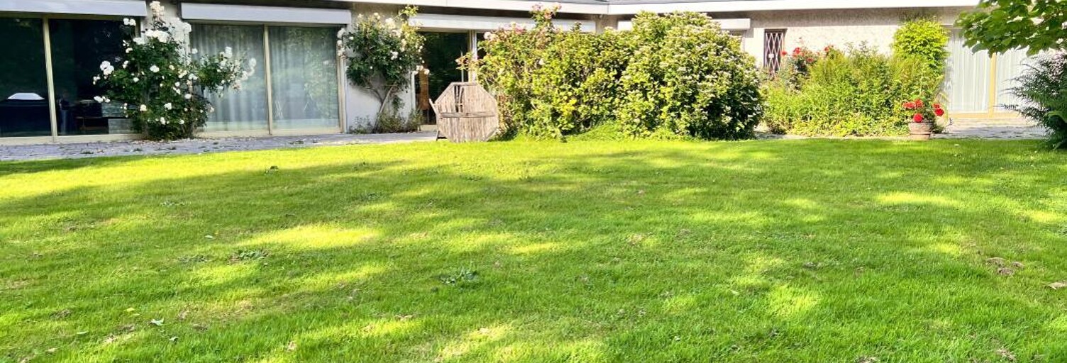 Maison 8 Pièces 242 m² à vendre à Saint-Martin-du-Manoir (76290)