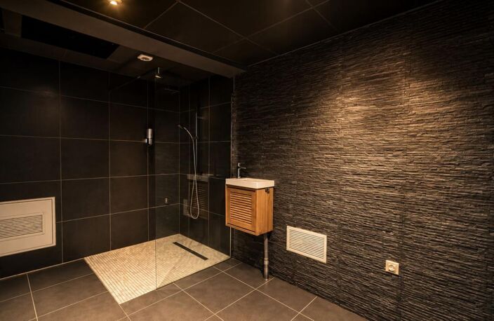 Bien Commercial À Vendre à Montivilliers — photo 5