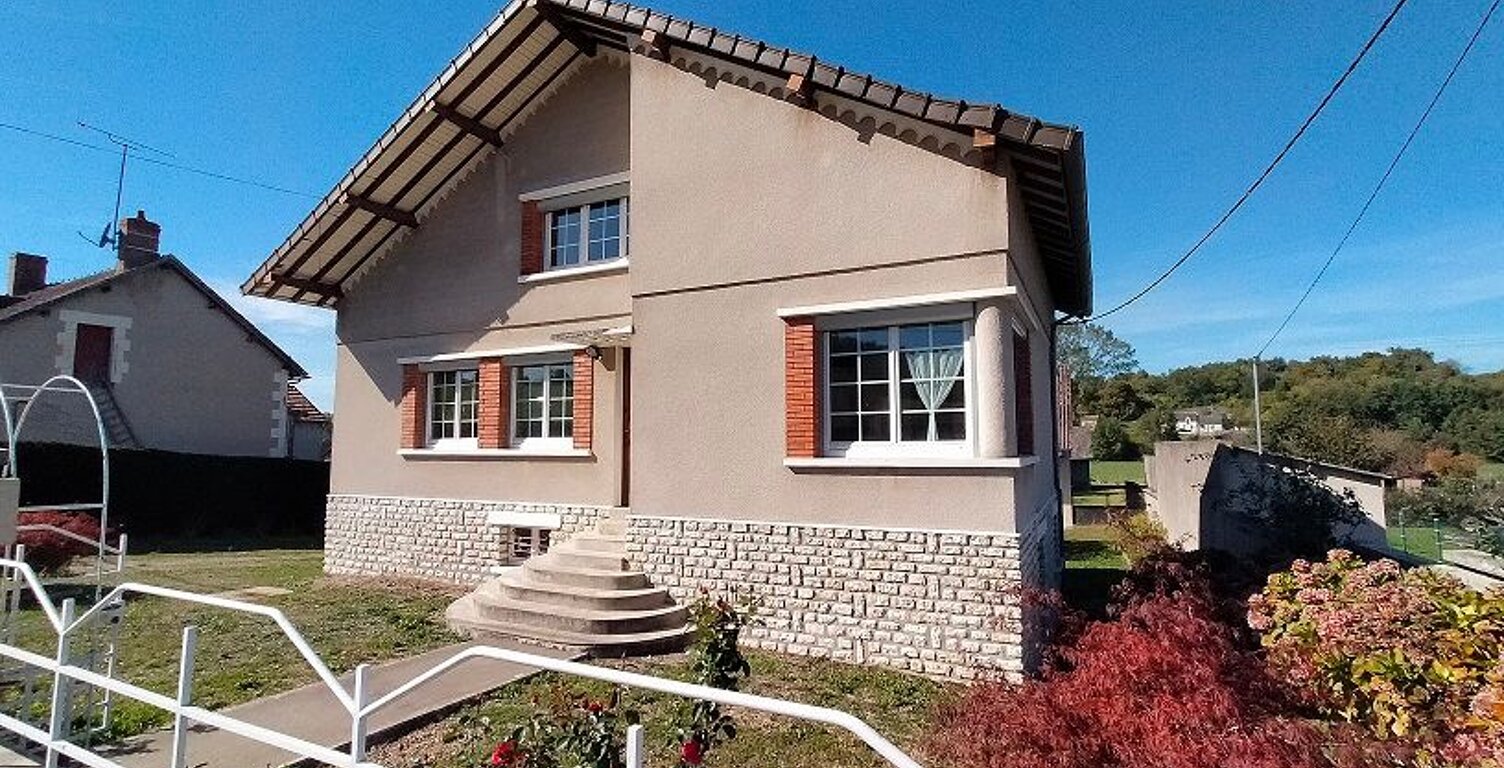 VILLENTROIS - MAISON S/ SOUS-SOL  T6 - Garage - Dépendances et extérieur clos — photo 1
