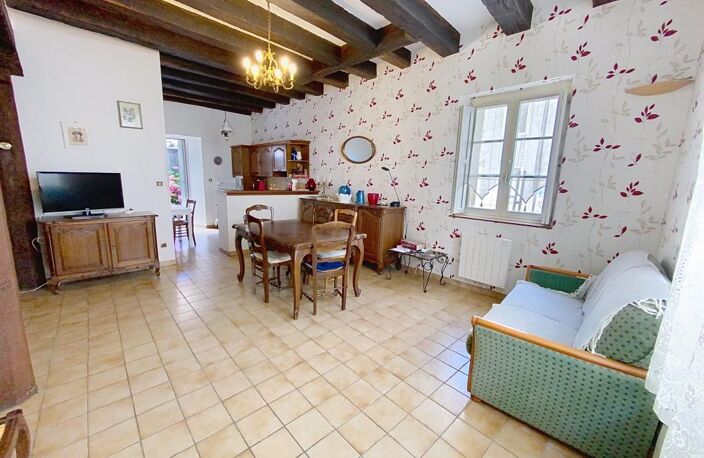Quartier des HALLES, Appartement À Vendre avec cour privative — photo 4