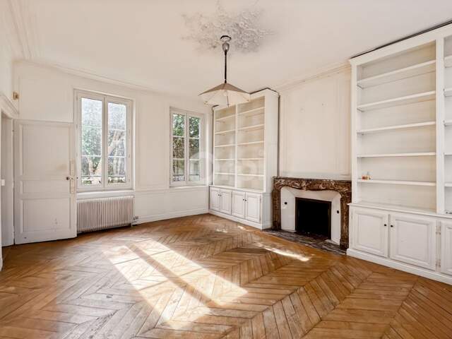 Maison 242 m² en hypercentre d'Évreux - À rénover — photo du bien