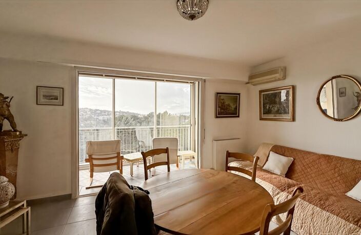 Appartement À Vendre — photo 2