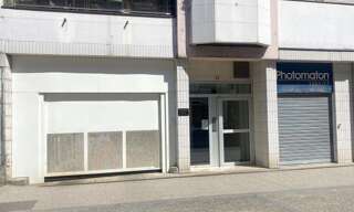 Garage   m² à louer à Tours (37000)