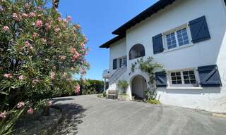 Maison 8 Pièces 260 m² à vendre à Cambo-les-Bains (64250)