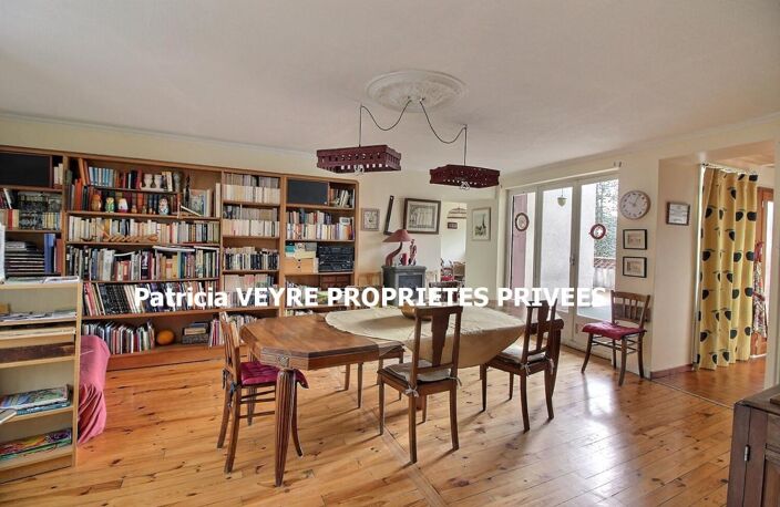BOURG ARGENTAL 42220 Maison de village 188 m² habitables 7 chambres sur 381 m² de terrain avec une activité de gite opérationnelle — photo 3