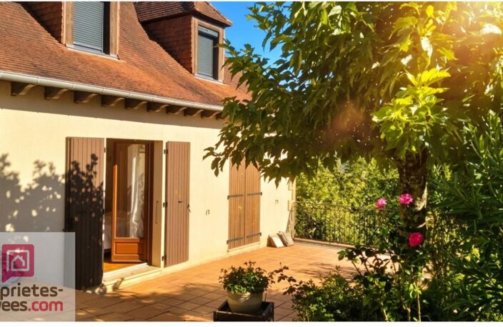 Cosnac. Spacieuse maison familiale de 230 M2 avec piscine et sous sol semi-entéré — photo 5