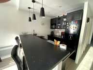 LA BAULE FACE MER  APPARTEMENT TRAVERSANT AVEC STATIONNEMENT ET CAVE — photo 3