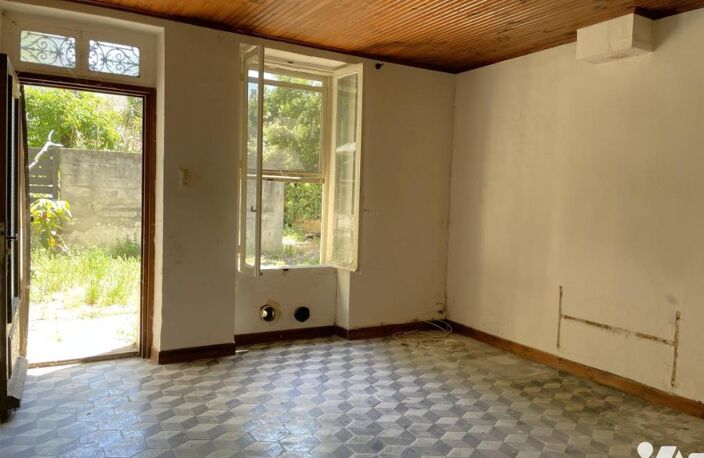 Vente maison 4 pièces 70 m² Arles (13200) — photo 3