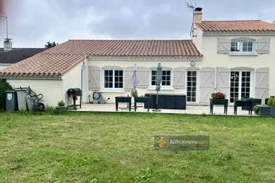 Maison 5 pièces 376280 €