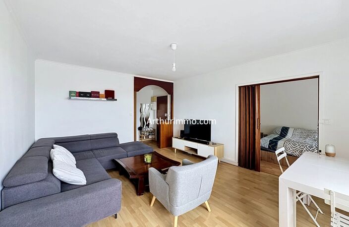 À VENDRE – APPARTEMENT T2 AU CŒUR D'UN SECTEUR RECHERCHÉ DE CRÉTEIL — photo 2