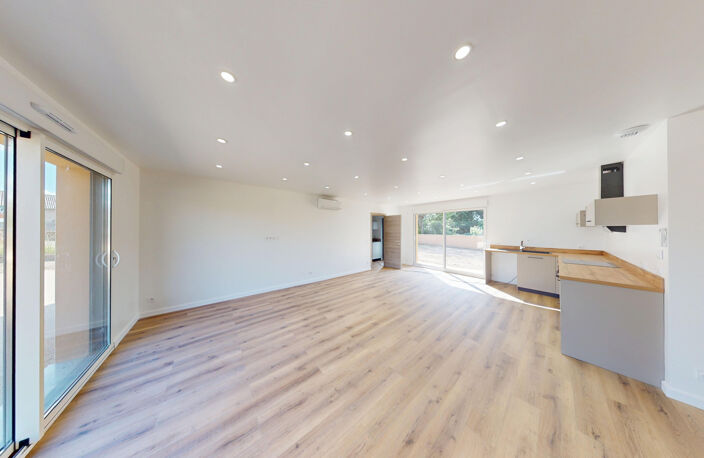 Maison T4 - 86 m2 - MIRANDOL-BOURGNOUNAC — photo 4