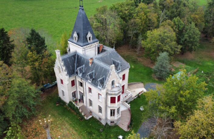Vente maison 13 pièces 432 m² Marcigny (71110) — photo 2