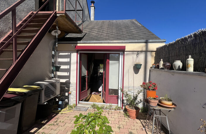 Maison d'habitation avec jardin — photo 3