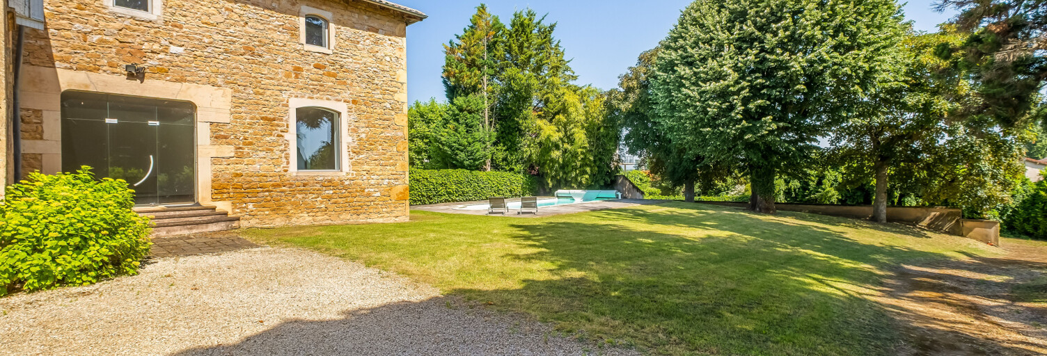 Maison 18 Pièces 1200 m² à vendre à Limas (69400)