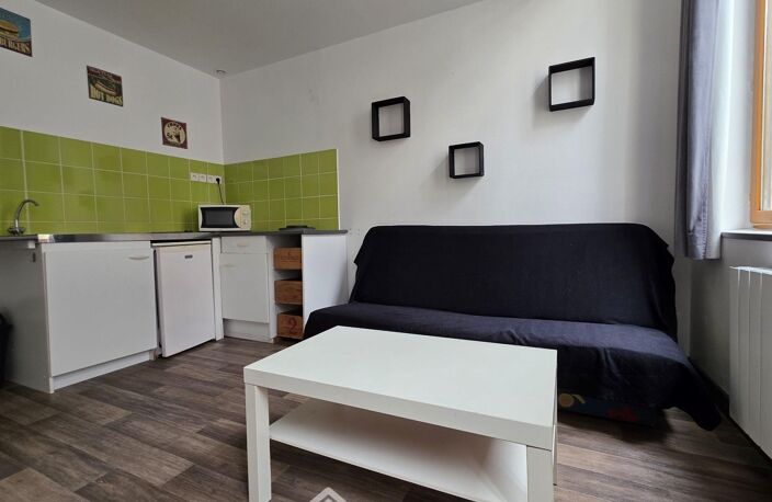 Appartement - 27m² - Laon — photo 4