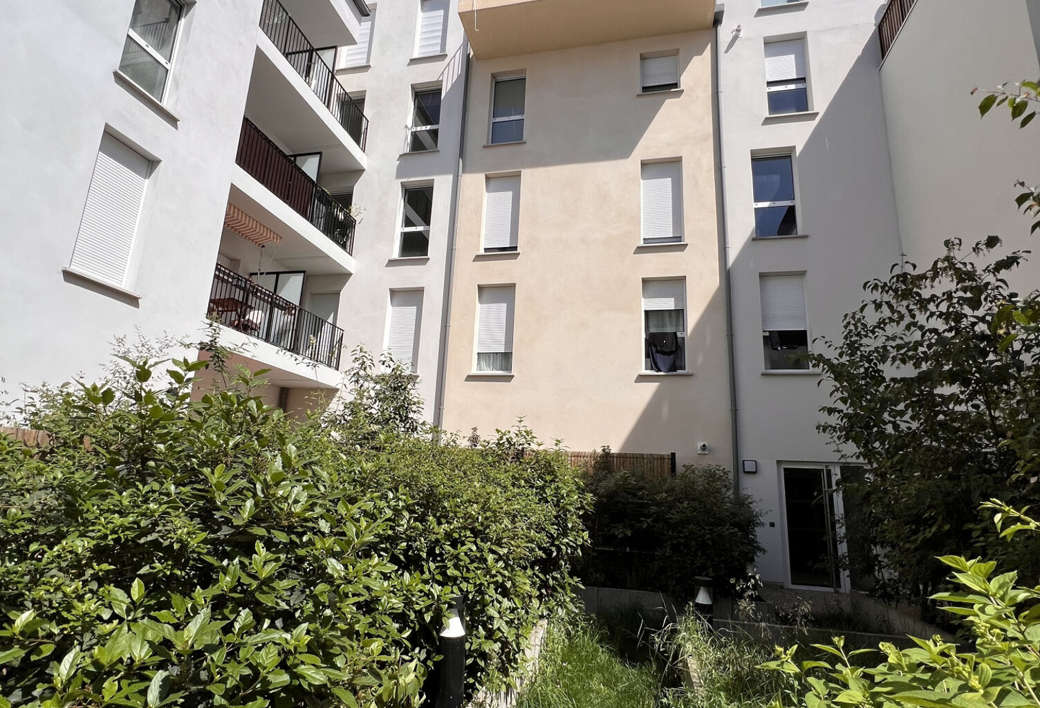 T2 récent SAINT-DENIS de 45 m2 avec terrasse de 17 m2 Exposi — photo 1
