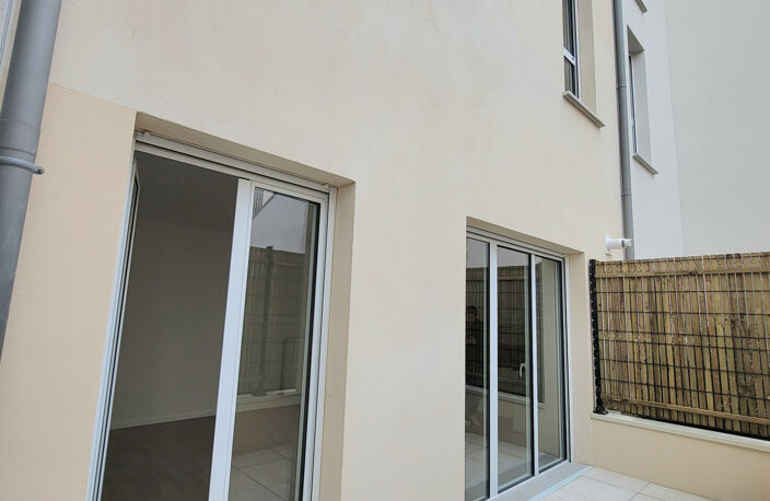 T2 récent SAINT-DENIS de 45 m2 avec terrasse de 17 m2 Exposi — photo 2