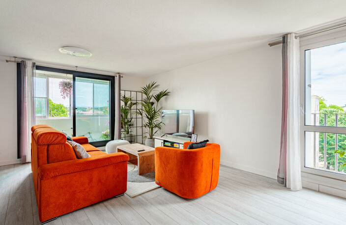 Anglet centre - Grand T3 - Dernier étage — photo 5