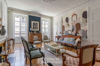 Appartement 4 pièces 825000 €