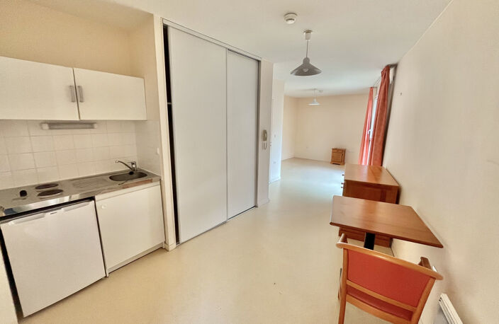 Studio 26.51 m2 - Balcon - Ascenseur - Proche mairie de Limo — photo 3