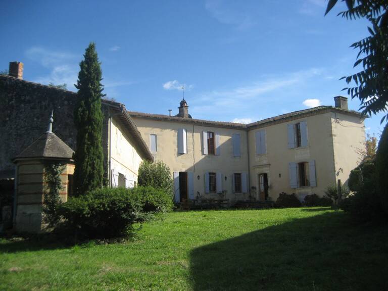 Maison ancien presbytère — photo 1