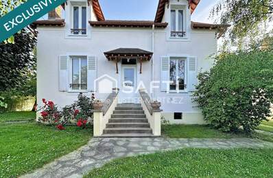 Veneux-les-Sablons (77250), gare et commerces à pied, maison de caractère des années 30 avec dépendances — photo du bien