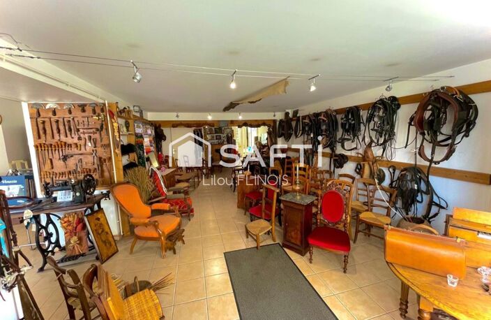 Immeuble à fort potentiel au coeur de Parthenay ! — photo 2