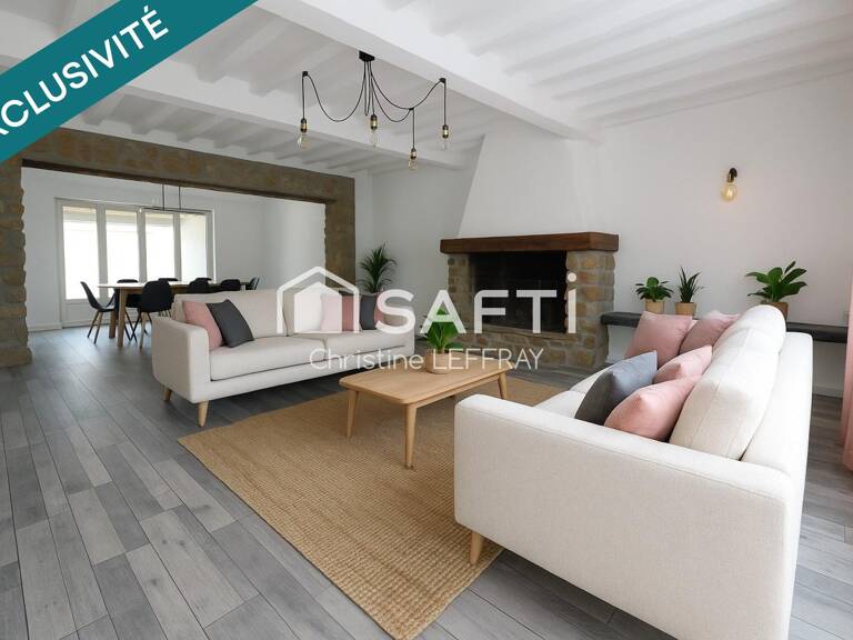 Maison 5 chambres, 27 garages, 8700 m² de terrain. — photo 1