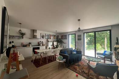 Appartement 3 pièces 275000 €