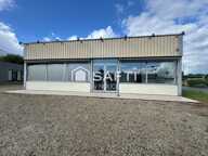A vendre local commercial de plain pied à Mareil-en-Champagne — photo 2