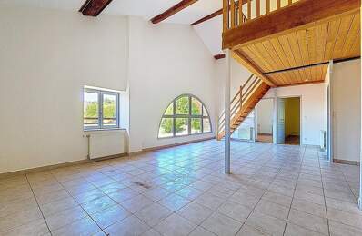 Appartement de charme avec jardin privatif au cœur de Chessy-les-Mines — photo du bien