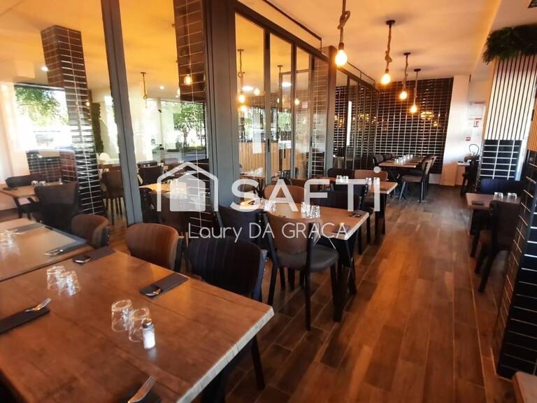BAR  BRASSERIE  RESTAURANT  CAFÉ  FRANCONVILLE (95) — photo 1