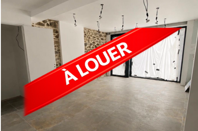 Commerce  700 €