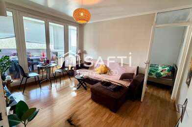 Appartement 3 pièces 145000 €